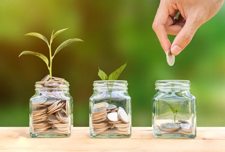 23 Smart Tricks on How to Save Money Every Day 1 How to save money